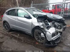 3CZRU6H10NM735121 2022 HONDA HR-V