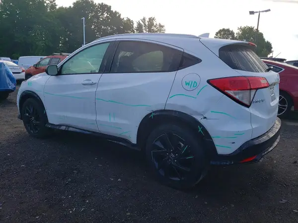 3CZRU6H10NM772945 2022 HONDA HR-V - Image 2
