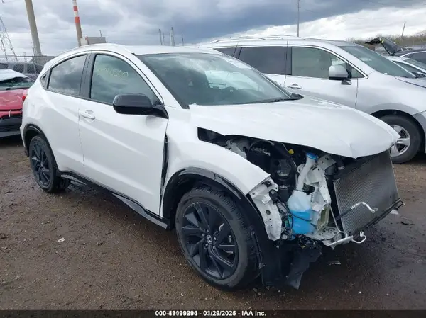 3CZRU6H10NM774212 2022 HONDA HR-V - Image 1