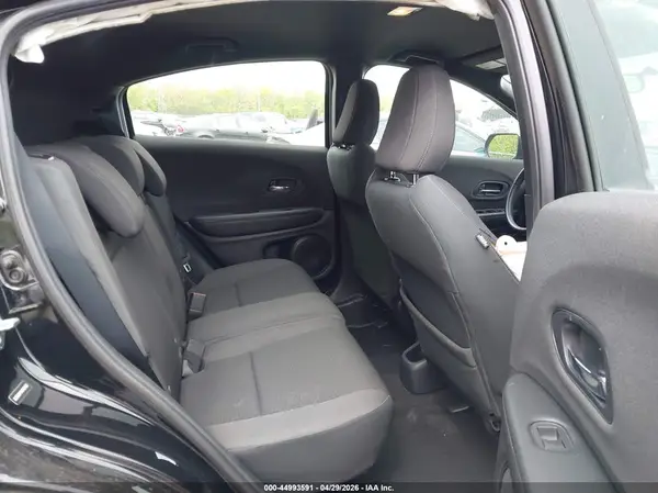 3CZRU6H11KG702493 2019 HONDA HR-V - Image 8