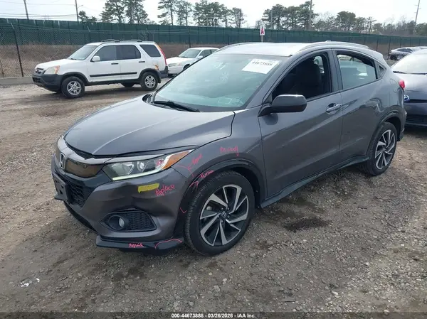 3CZRU6H11KG706625 2019 HONDA HR-V - Image 2
