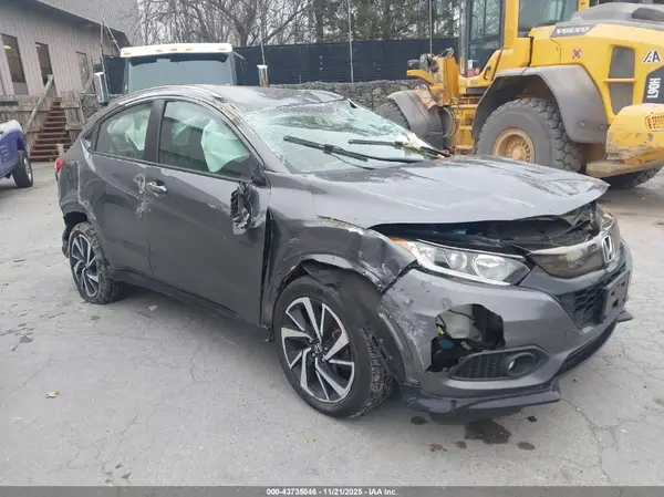 3CZRU6H11KG706897 2019 HONDA HR-V - Image 1