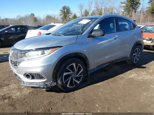 3CZRU6H11KG707998 2019 HONDA HR-V - Image 2
