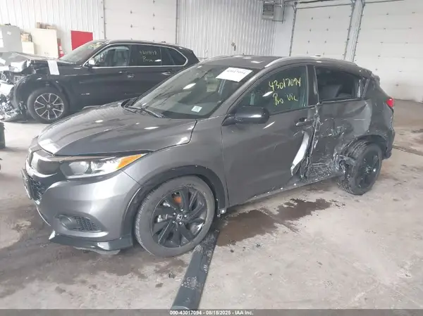 3CZRU6H11KG713526 2019 HONDA HR-V - Image 2