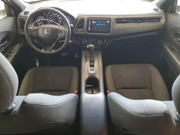3CZRU6H11KG715082 2019 HONDA HR-V - Image 8