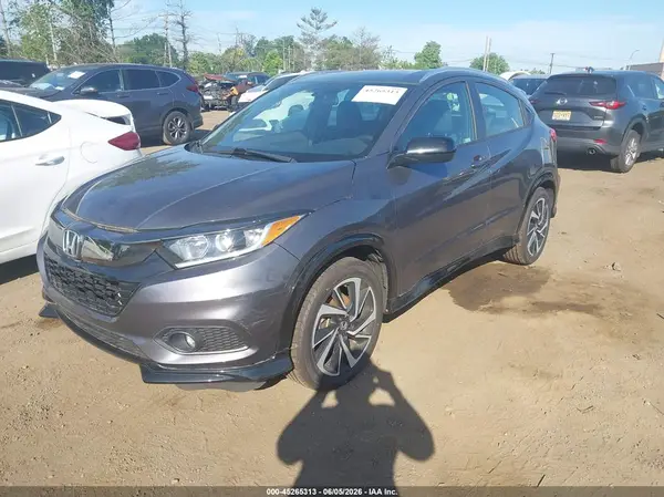 3CZRU6H11KG723604 2019 HONDA HR-V - Image 2