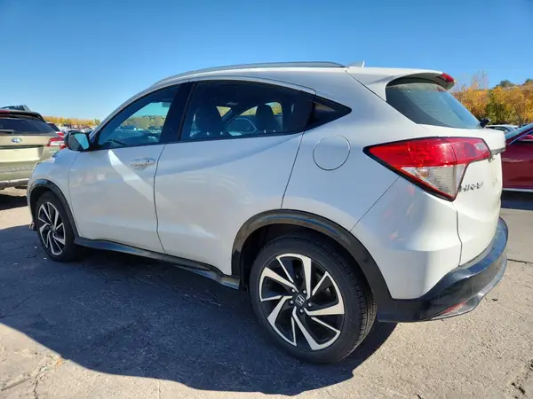 3CZRU6H11KM705475 2019 HONDA HR-V - Image 2