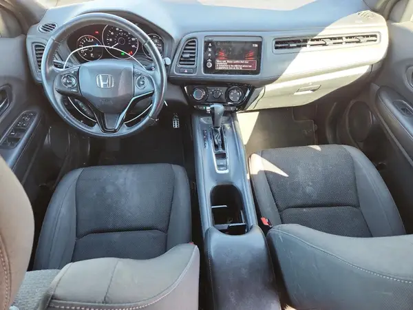 3CZRU6H11KM705475 2019 HONDA HR-V - Image 8