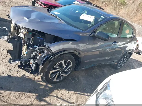 3CZRU6H11KM714161 2019 HONDA HR-V - Image 2