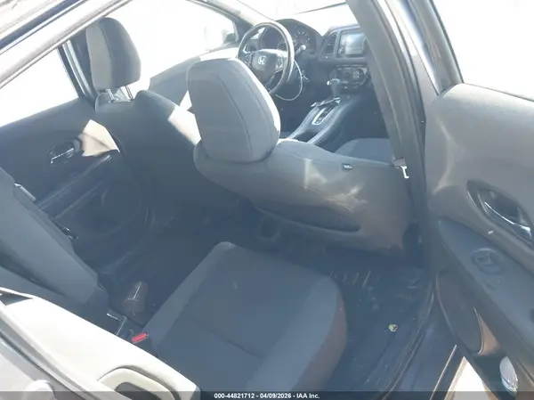 3CZRU6H11KM714161 2019 HONDA HR-V - Image 8
