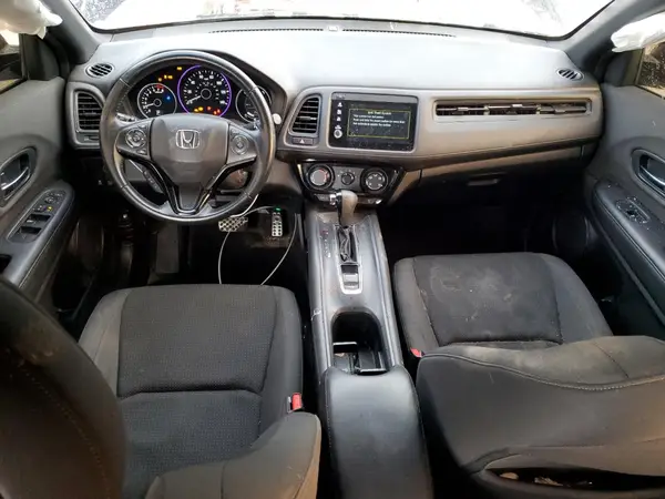 3CZRU6H11KM728075 2019 HONDA HR-V - Image 8
