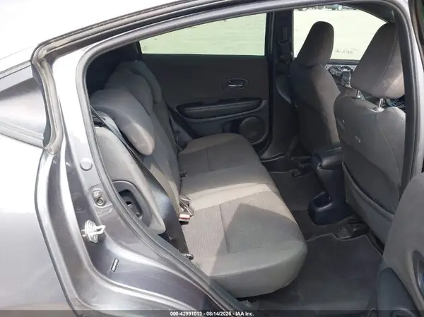 3CZRU6H11KM743353 2019 HONDA HR-V - Image 8