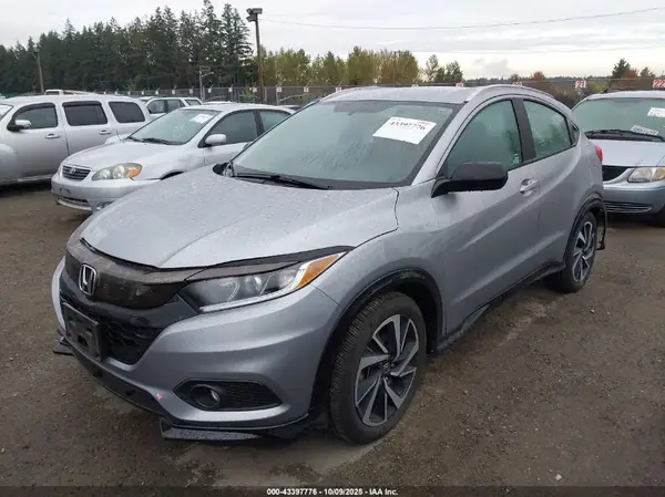 3CZRU6H11LM720740 2020 HONDA HR-V - Image 2
