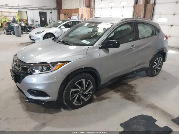 3CZRU6H11LM728546 2020 HONDA HR-V - Image 2
