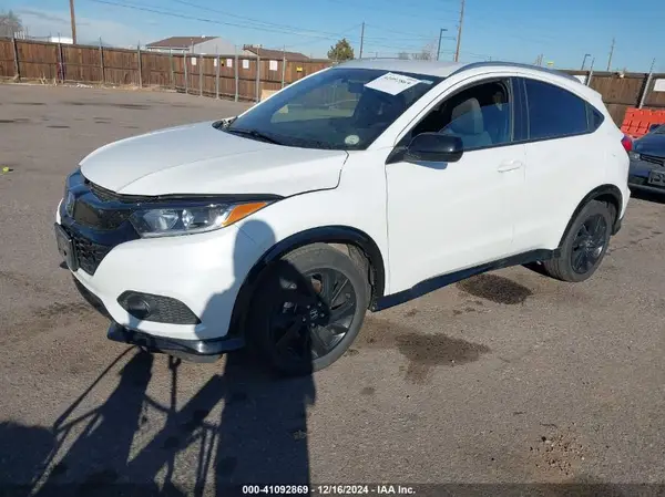 3CZRU6H11MM714146 2021 HONDA HR-V - Image 2