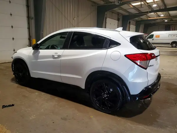 3CZRU6H11MM735742 2021 HONDA HR-V - Image 2