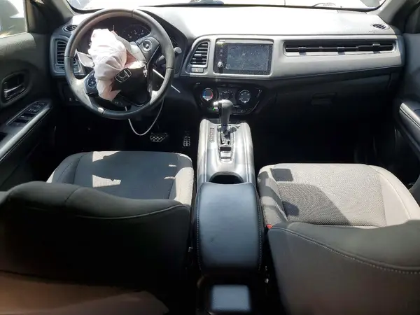 3CZRU6H11MM736440 2021 HONDA HR-V - Image 8