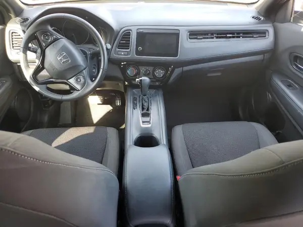 3CZRU6H11MM740696 2021 HONDA HR-V - Image 8
