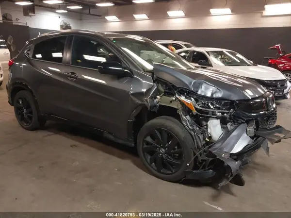 3CZRU6H11MM740973 2021 HONDA HR-V - Image 1