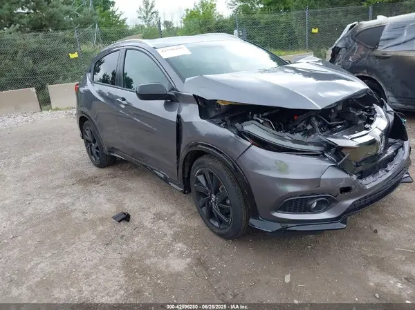 3CZRU6H11NM711569 2022 HONDA HR-V - Image 1