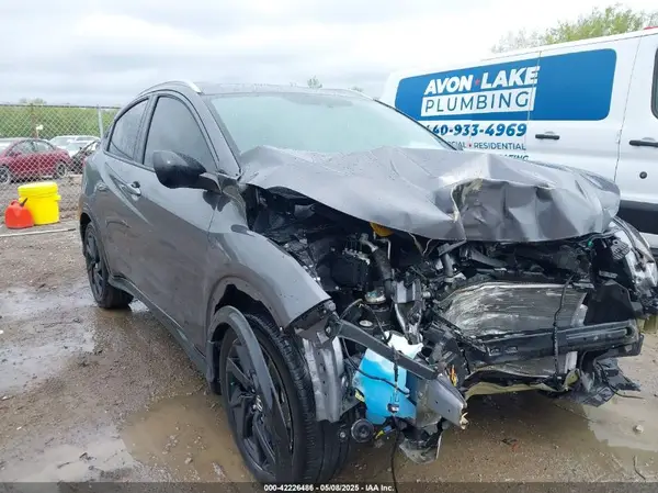 3CZRU6H11NM736780 2022 HONDA HR-V - Image 1