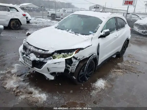 3CZRU6H11NM751070 2022 HONDA HR-V - Image 2