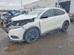 3CZRU6H11NM758388 2022 HONDA HR-V