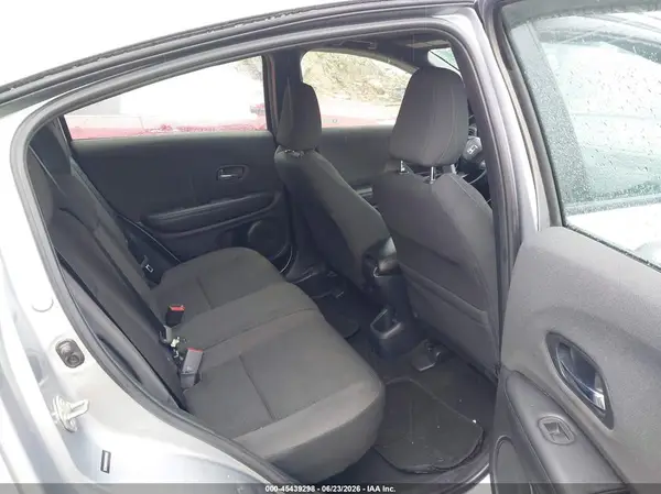 3CZRU6H12KG701501 2019 HONDA HR-V - Image 8