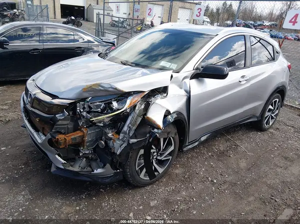 3CZRU6H12KG705841 2019 HONDA HR-V - Image 2