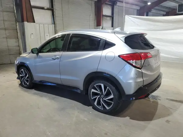 3CZRU6H12KG709985 2019 HONDA HR-V - Image 2