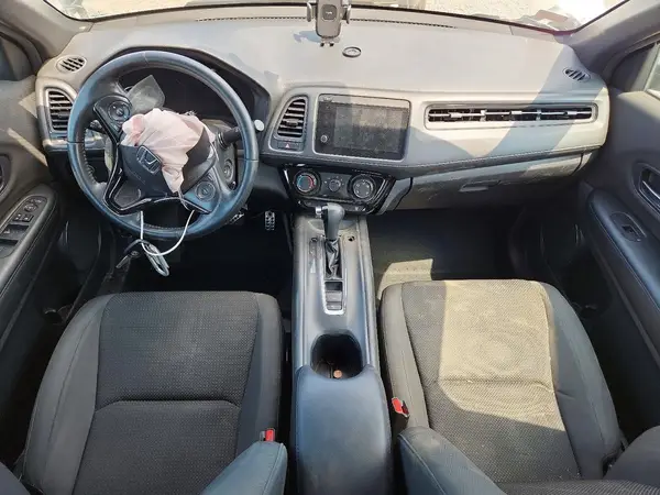 3CZRU6H12KG716774 2019 HONDA HR-V - Image 8