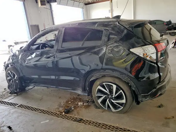 3CZRU6H12KG717388 2019 HONDA HR-V - Image 2