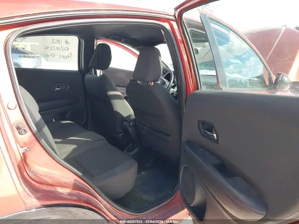 3CZRU6H12KG717455 2019 HONDA HR-V - Image 8