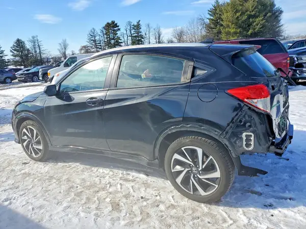 3CZRU6H12KG723420 2019 HONDA HR-V - Image 2