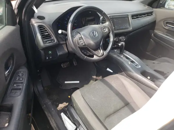 3CZRU6H12KG724017 2019 HONDA HR-V - Image 8