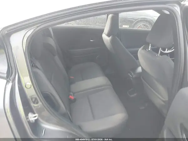 3CZRU6H12KG726284 2019 HONDA HR-V - Image 8