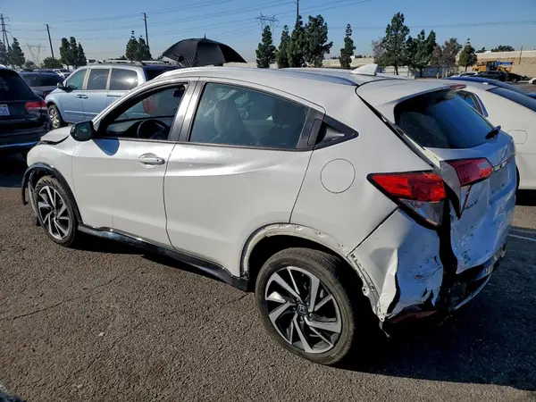 3CZRU6H12KM705694 2019 HONDA HR-V - Image 2