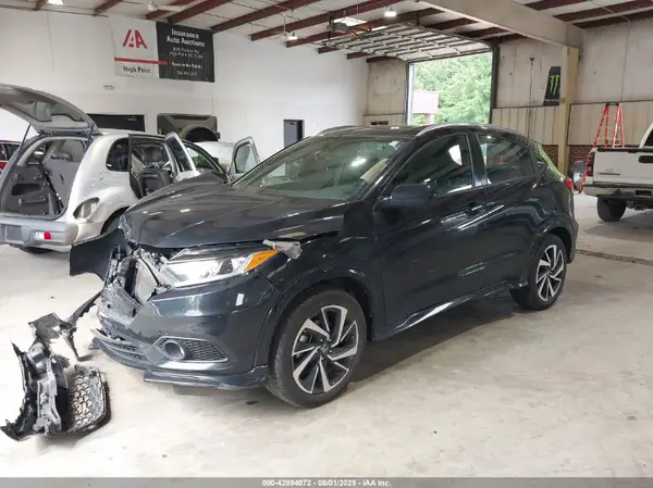 3CZRU6H12KM708725 2019 HONDA HR-V - Image 2