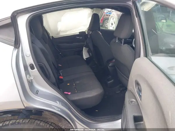 3CZRU6H12KM741059 2019 HONDA HR-V - Image 8