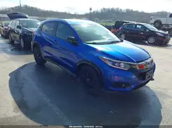 3CZRU6H12MM702443 2021 HONDA HR-V