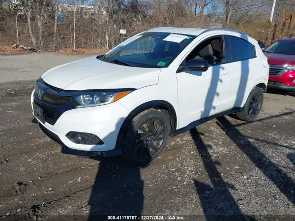 3CZRU6H12MM714107 2021 HONDA HR-V - Image 2