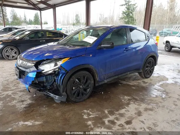 3CZRU6H12MM728623 2021 HONDA HR-V - Image 2