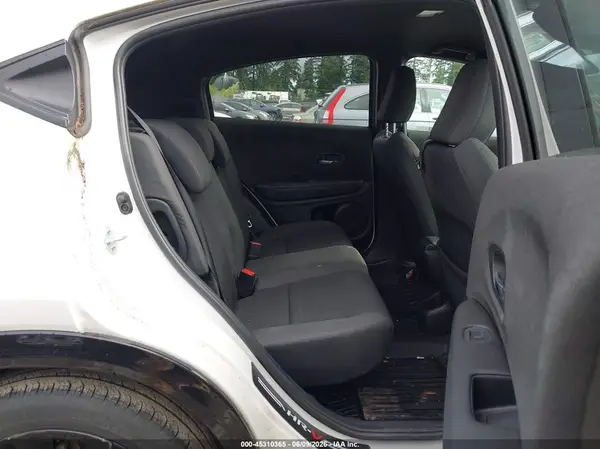 3CZRU6H12MM736897 2021 HONDA HR-V - Image 8