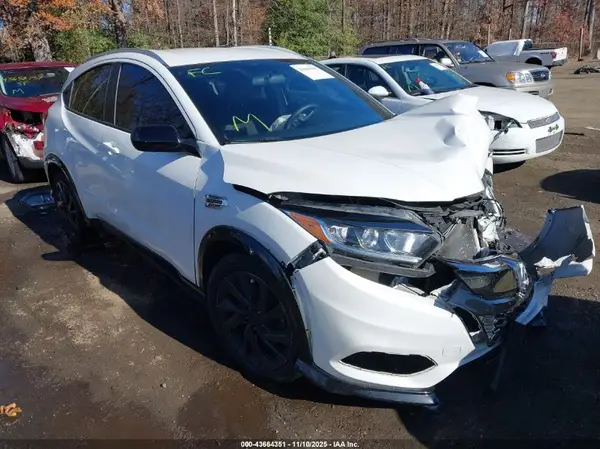 3CZRU6H12MM748953 2021 HONDA HR-V - Image 1