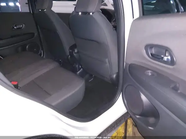 3CZRU6H12MM756535 2021 HONDA HR-V - Image 8