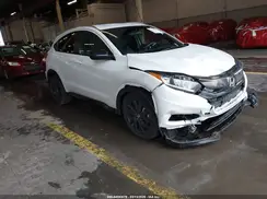 3CZRU6H12NM746993 2022 HONDA HR-V
