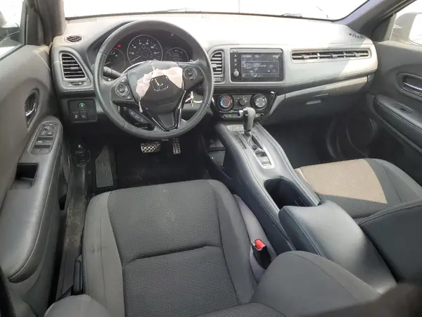 3CZRU6H13KG713690 2019 HONDA HR-V - Image 8