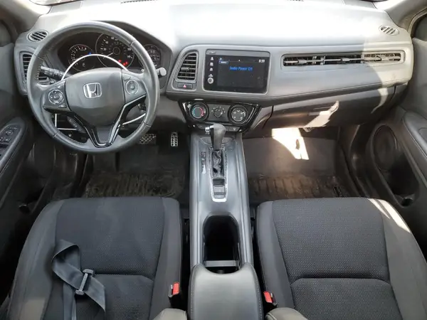 3CZRU6H13KG717738 2019 HONDA HR-V - Image 8