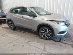 3CZRU6H13KG718789 2019 HONDA HR-V