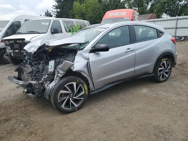 3CZRU6H13KG725998 2019 HONDA HR-V - Image 1